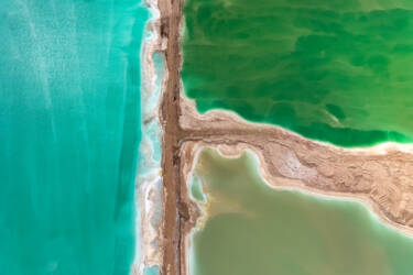 Donn Delson's assets for Nikon magazine article 'So you want to be an aerial photographer?' 